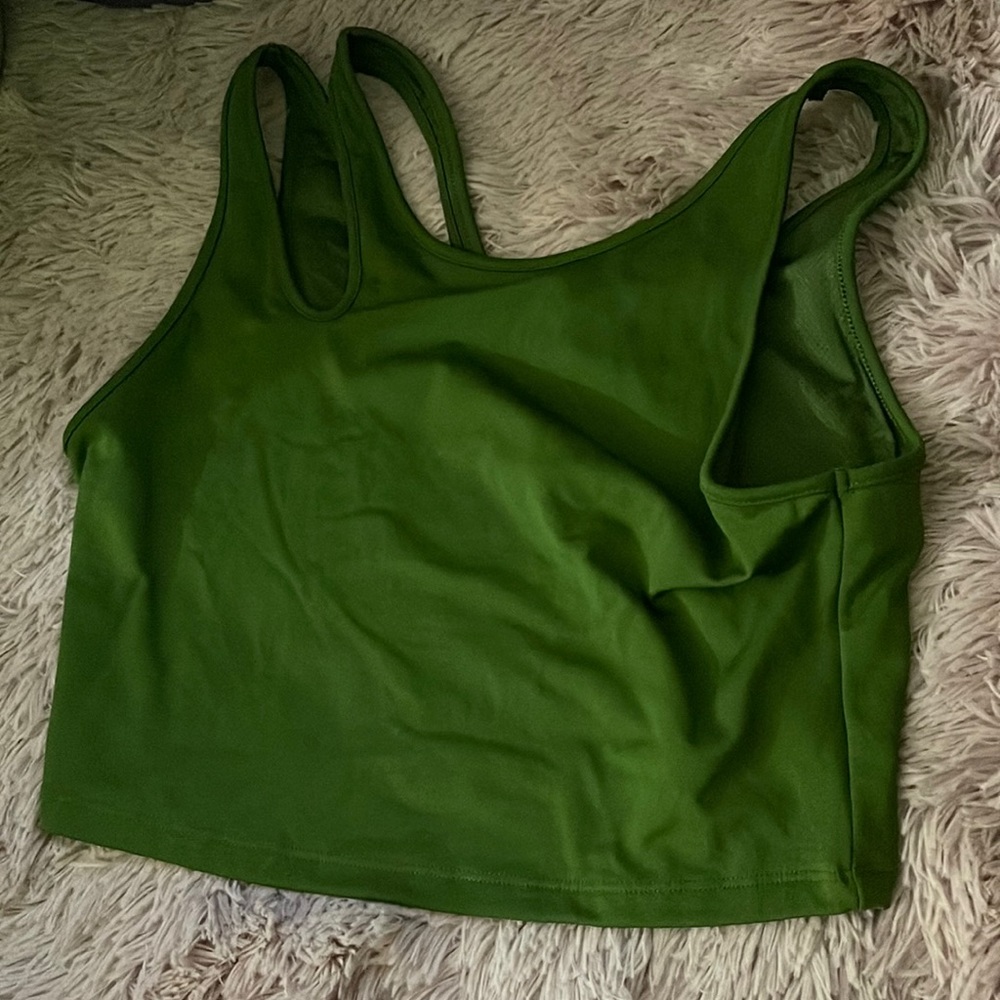 Green Athletic Crop Top